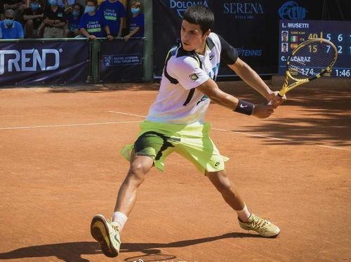 卡洛斯·阿尔卡拉斯:我的网球之道 第2张 卡洛斯·阿尔卡拉斯:我的网球之道 第2张